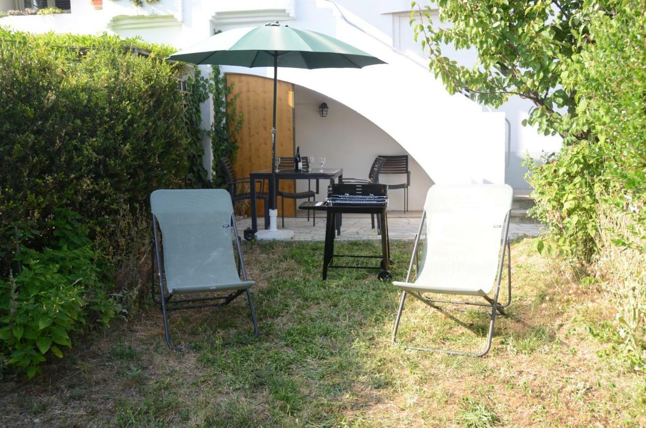 Appartamento Jardin Du Petit Gatsby Carcassonne Esterno foto
